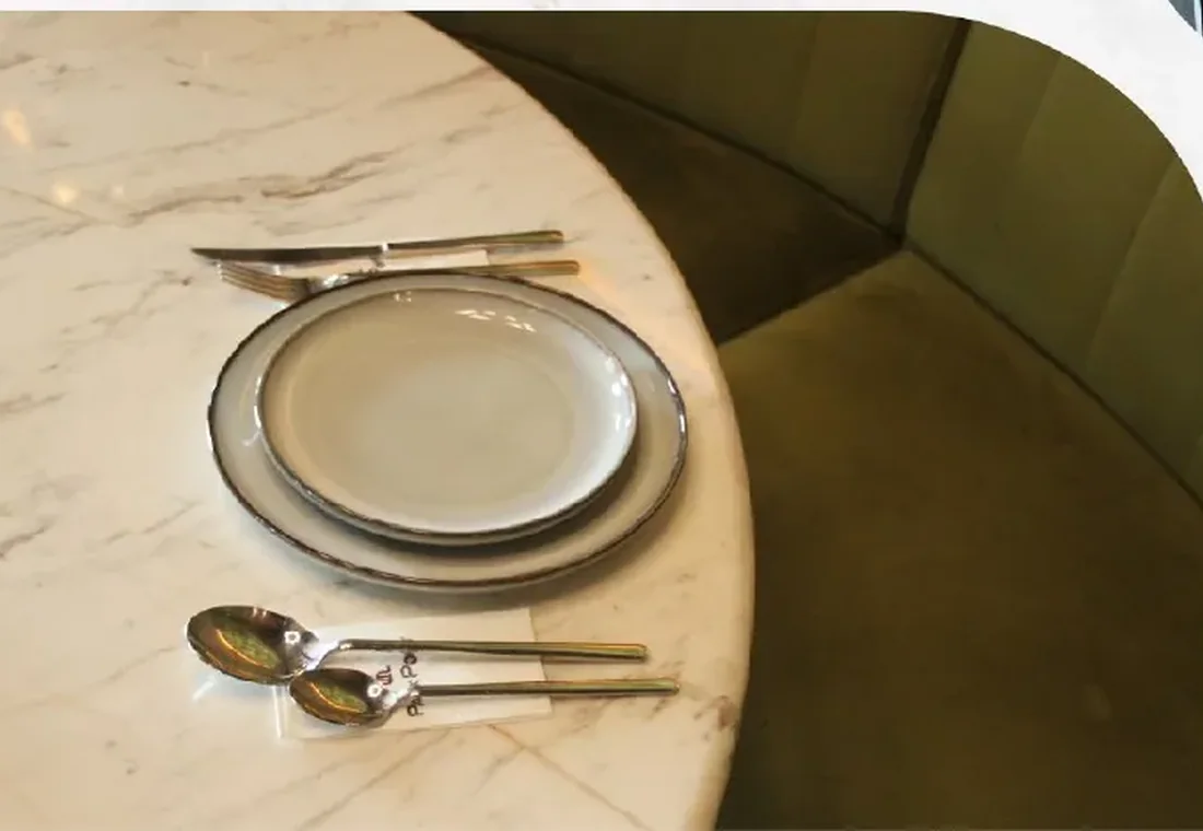 Park Point Cafe dining ambience